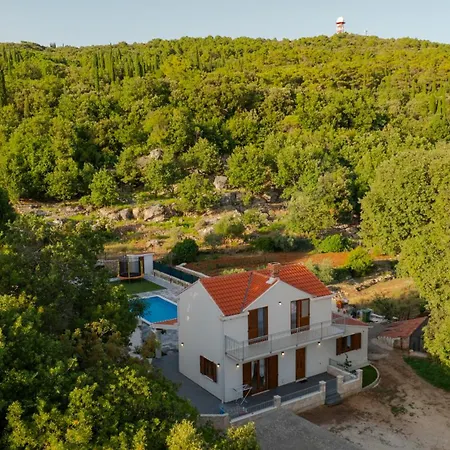 Celtis Villa Poljice