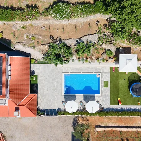 Celtis - Mediterranean Reverie Near Dubrovnik Poljice