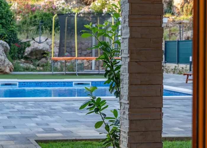 Celtis - Mediterranean Reverie Near Dubrovnik Vila Poljice